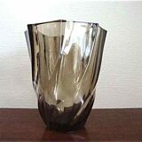 Vase en verre fumé
