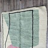 Handmade traditional carpet 250cm x 150cm Moroccan