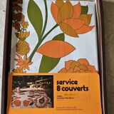 Vintage orange tablecloth and 8 napkins