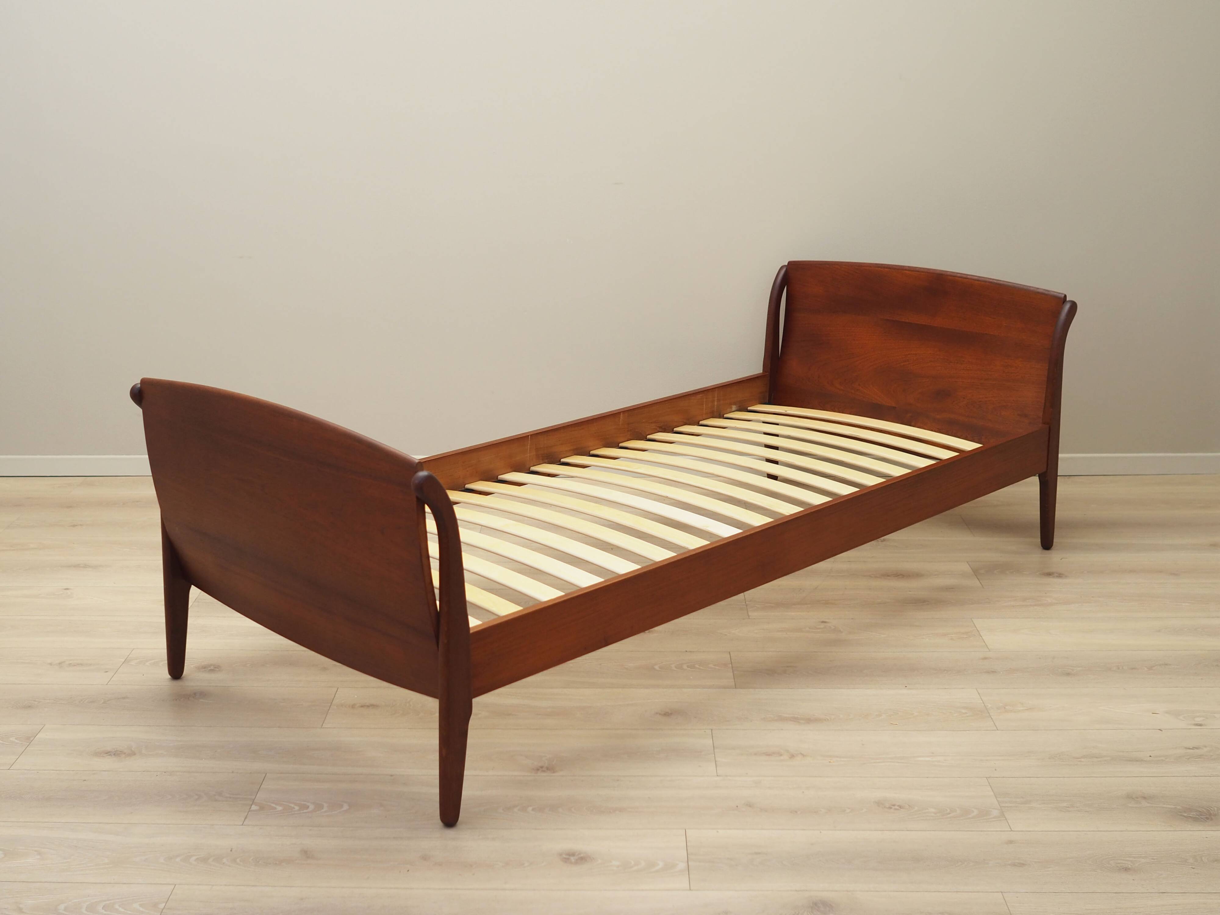 Teak bed, Danish design, 1970s, production: Denmark