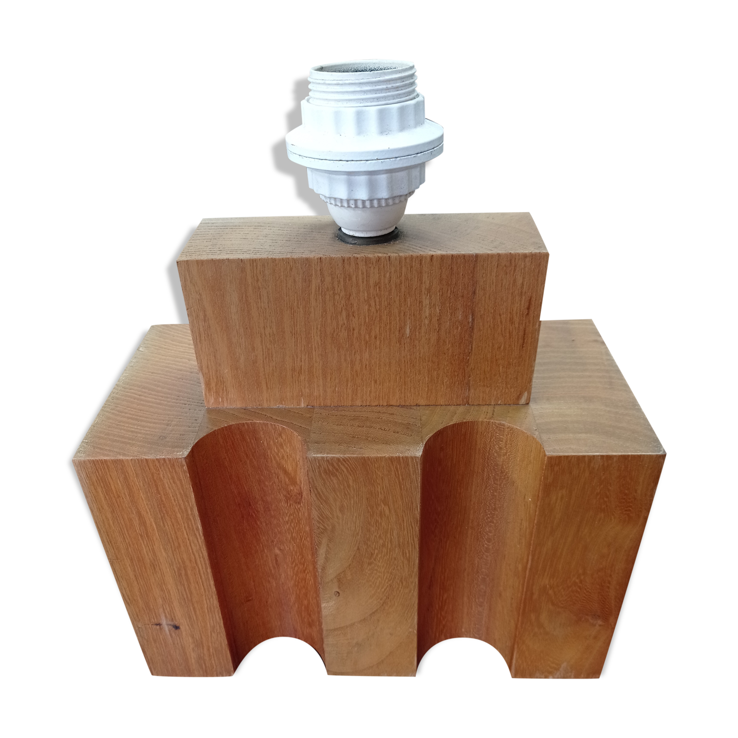 Constructivist lamp foot Regain