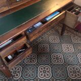 Louis Philippe stepped desk