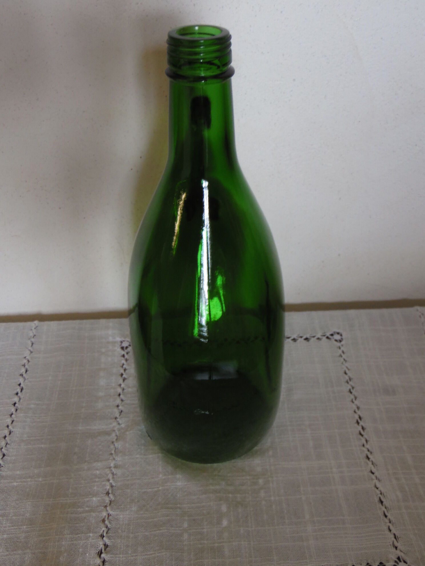 US Half Gallon glass bottle