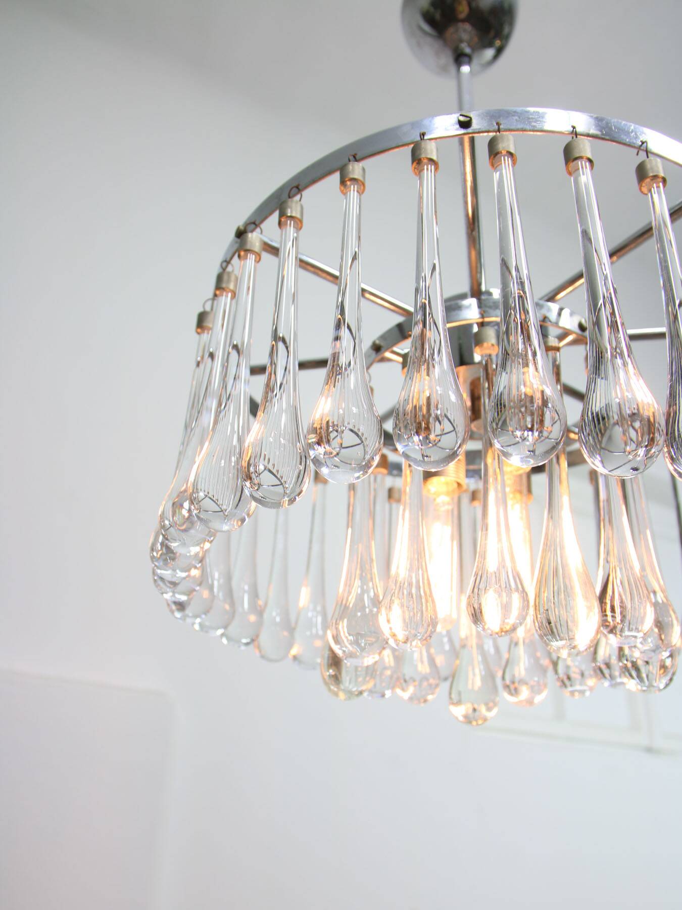 Mid-Century Italian Crystal Teardrop Chandelier, 1960s