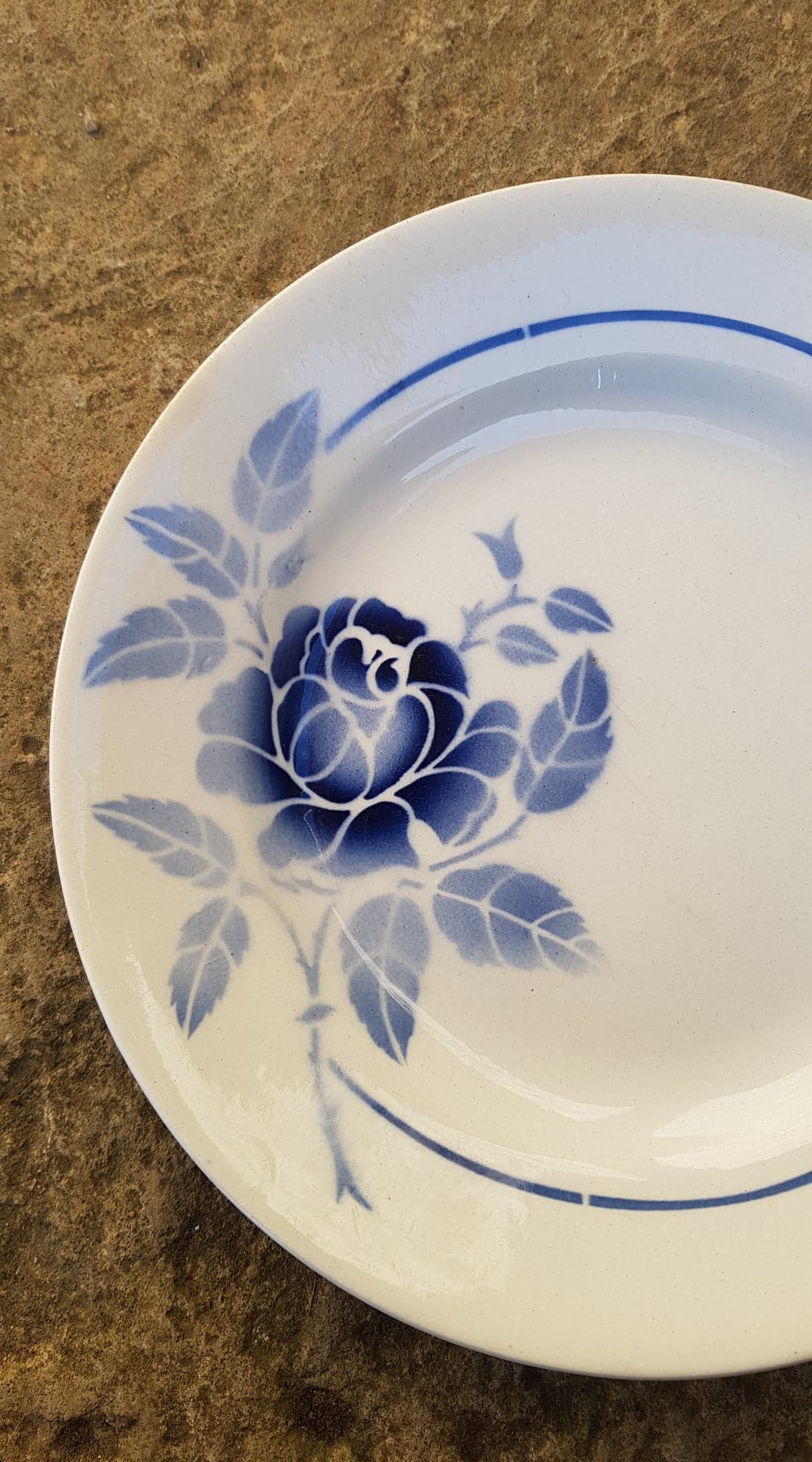 Plate establishments ceramic model limousine