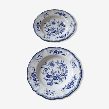 Pair of Sarreguemines plates
