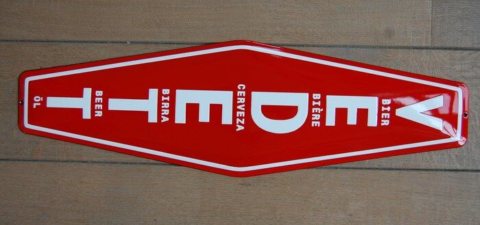 Enamelled plate advertising for the famous Belgian beer brand VEDETT (Duvel)