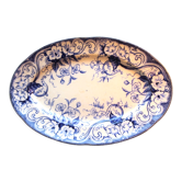 Plat ovale Creil Montereau, série Flora en bleu, modèles aux liserons