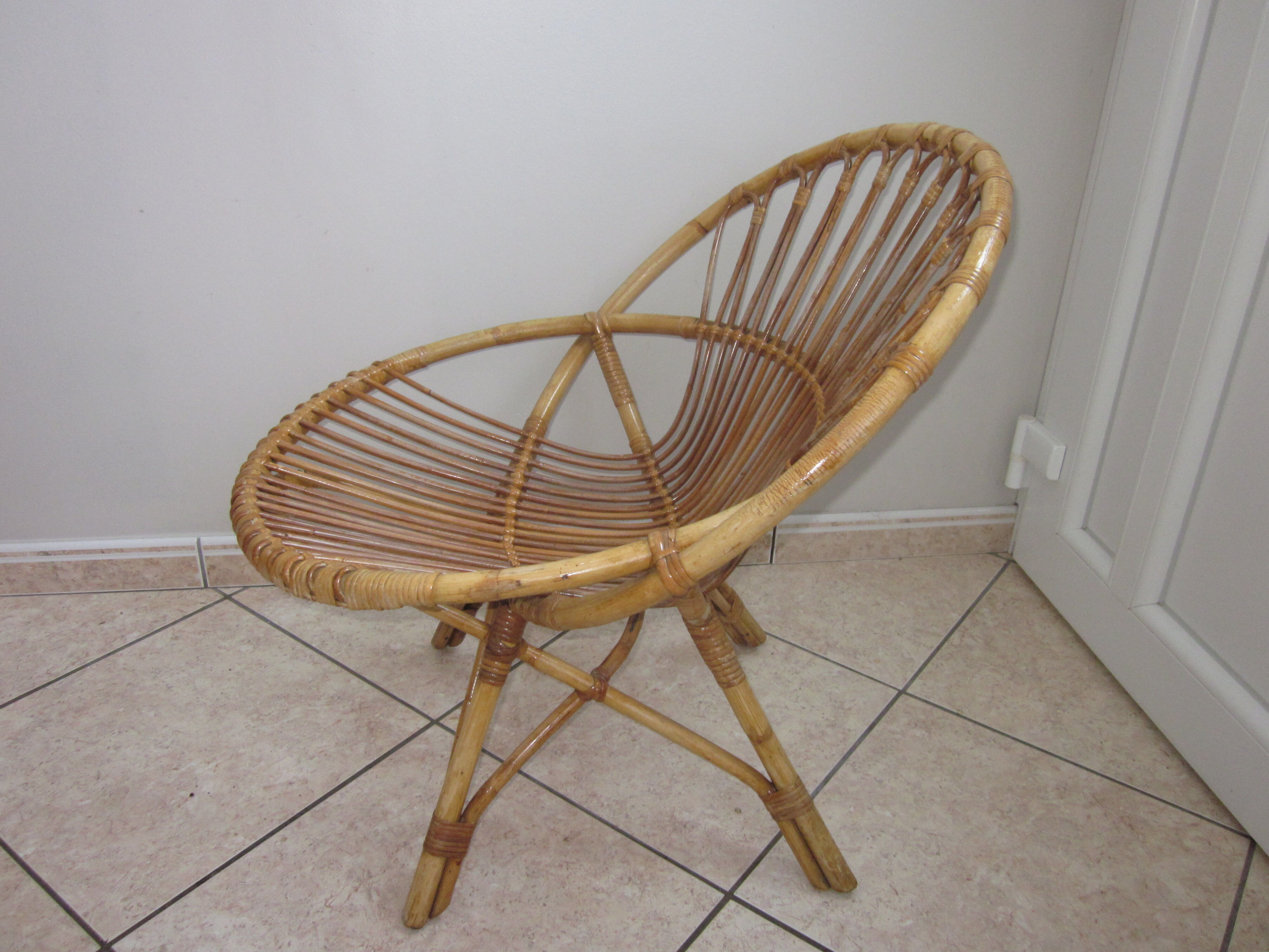 Adult rattan shell armchair from the years 60-70