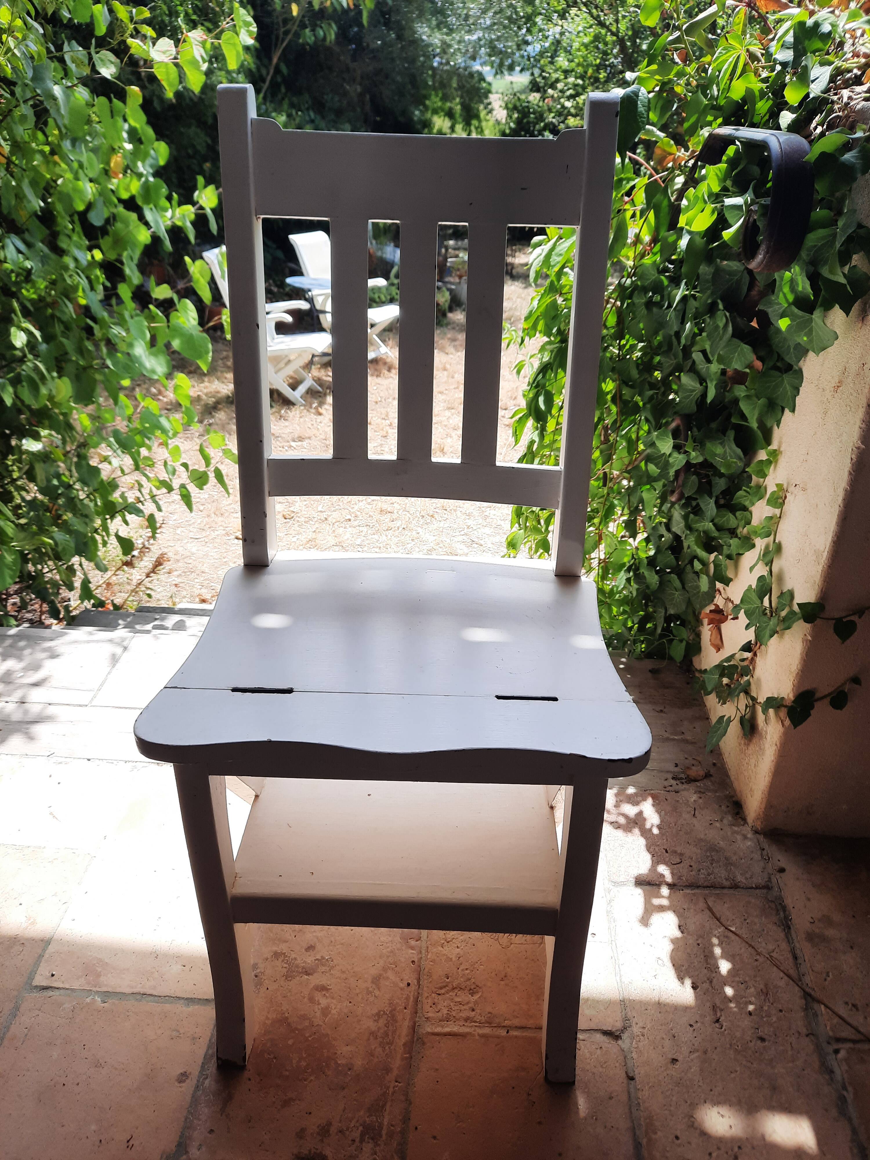 step stool/library chair