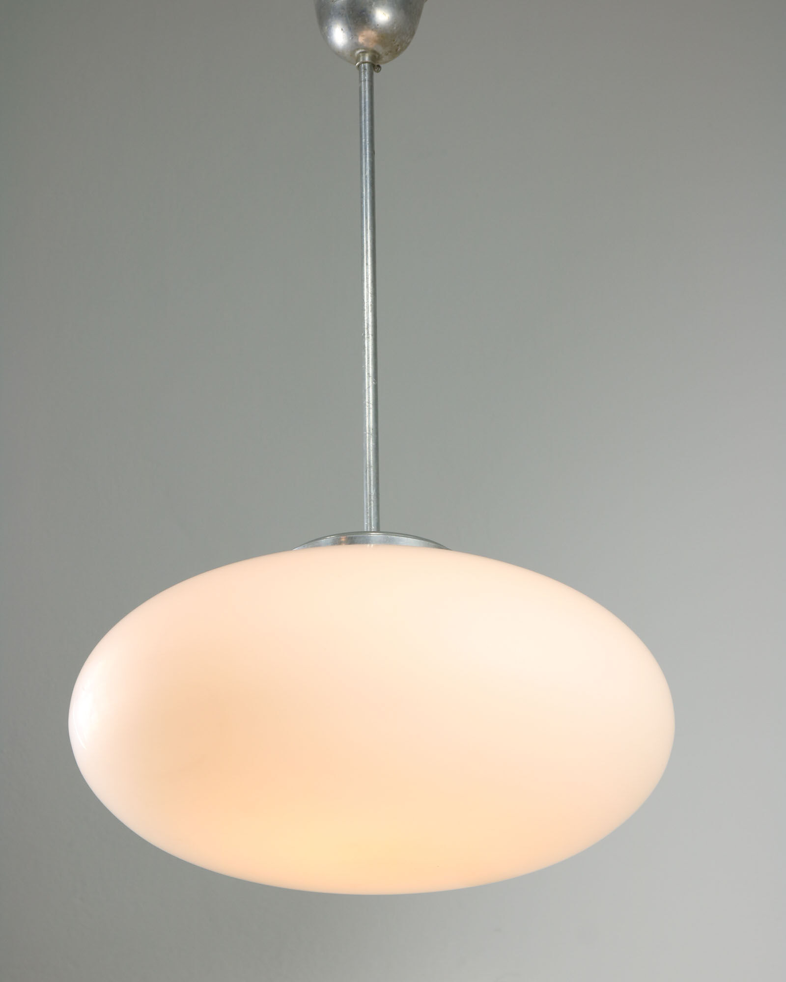 Mid-century Italian Oval Opaline Lamp