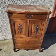 Meuble cabinet rocaille en noyer