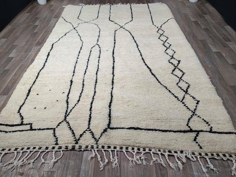 Handmade traditional pure natural wool rug size 200 x 300 cm