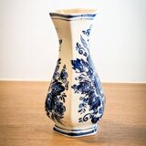 Small vase from the Royal Delft workshop Blue.
