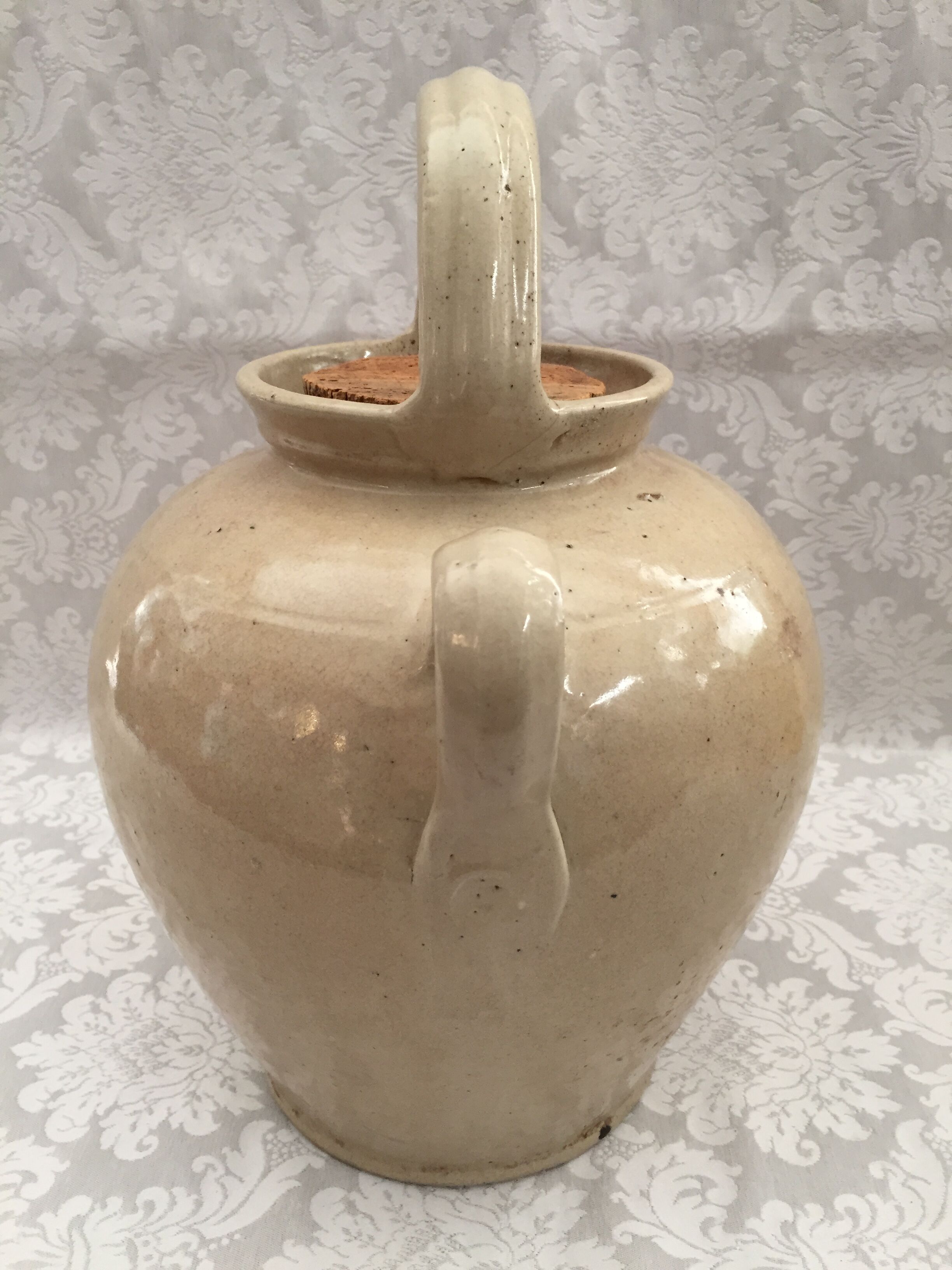 Old beaked jug gargoulette pichet chevrette terracotta