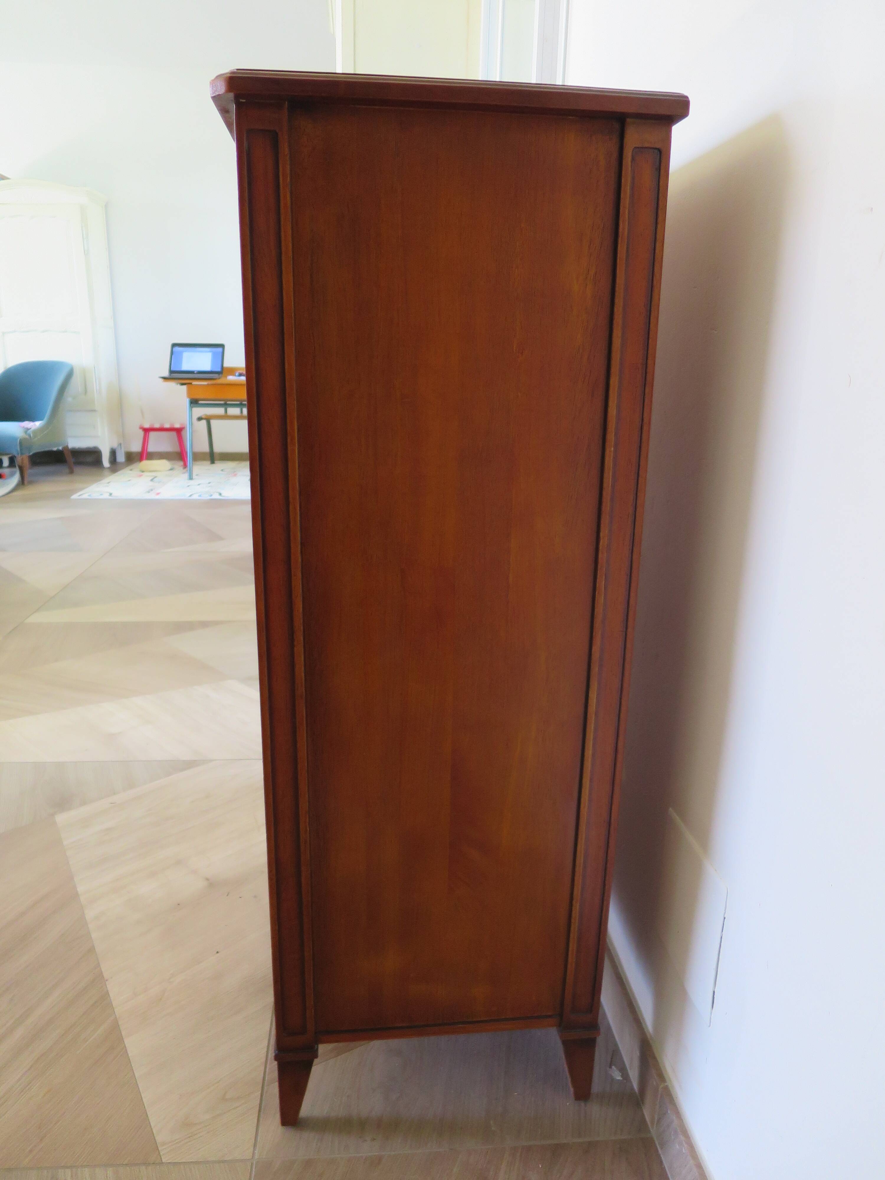 Semainier-Commode- 7 tiroirs-merisier-Style Louis Philippe-Pieds trapèze