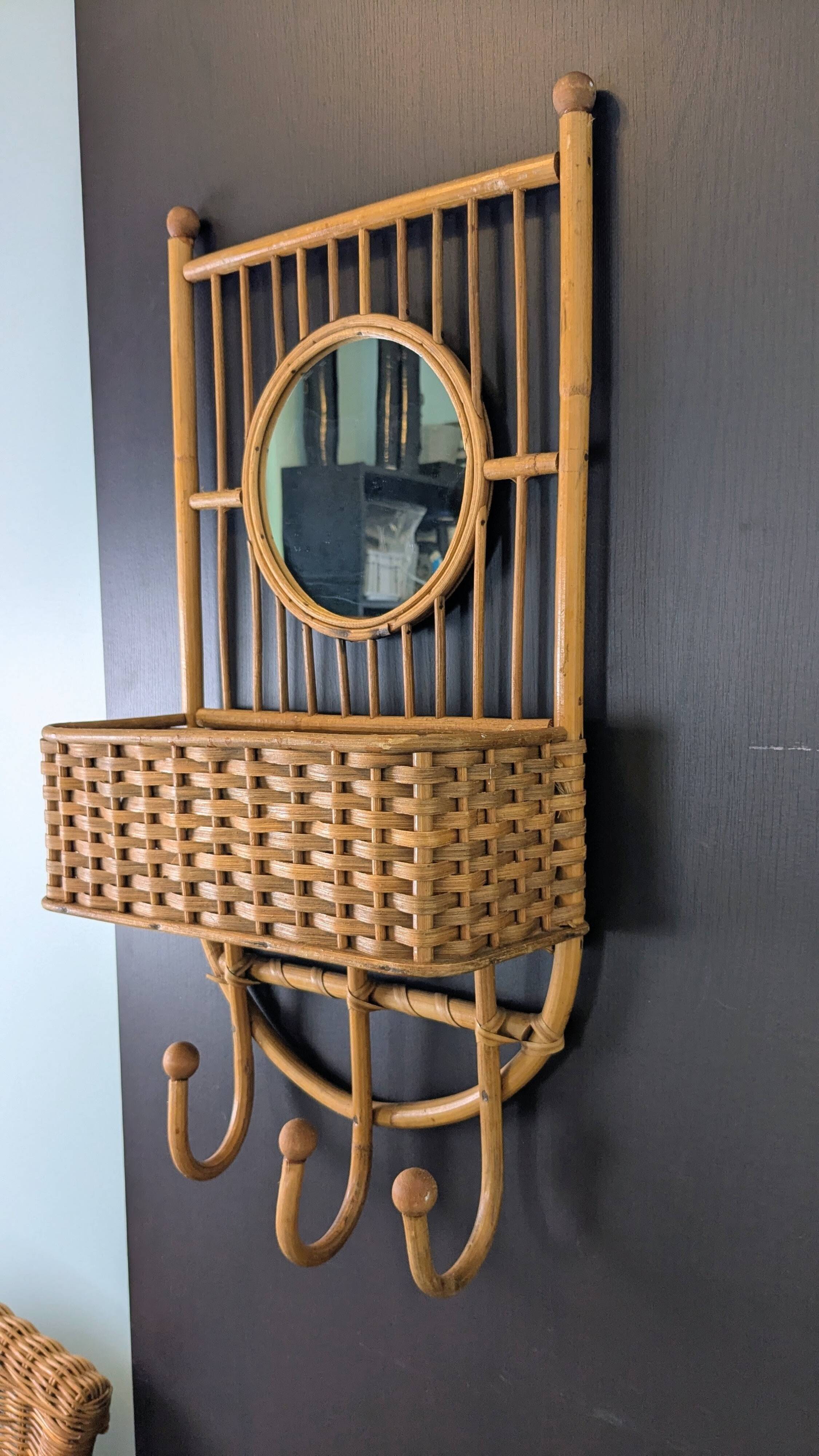 Vintage wall coat rack in rattan with mirror – Bohemian and natural charm