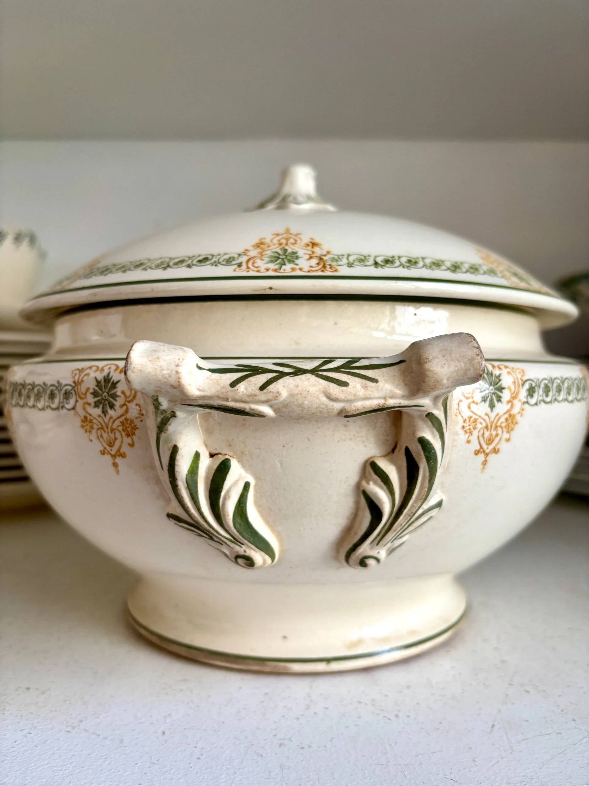 Longwy ironware soup tureen, "Longpré" service