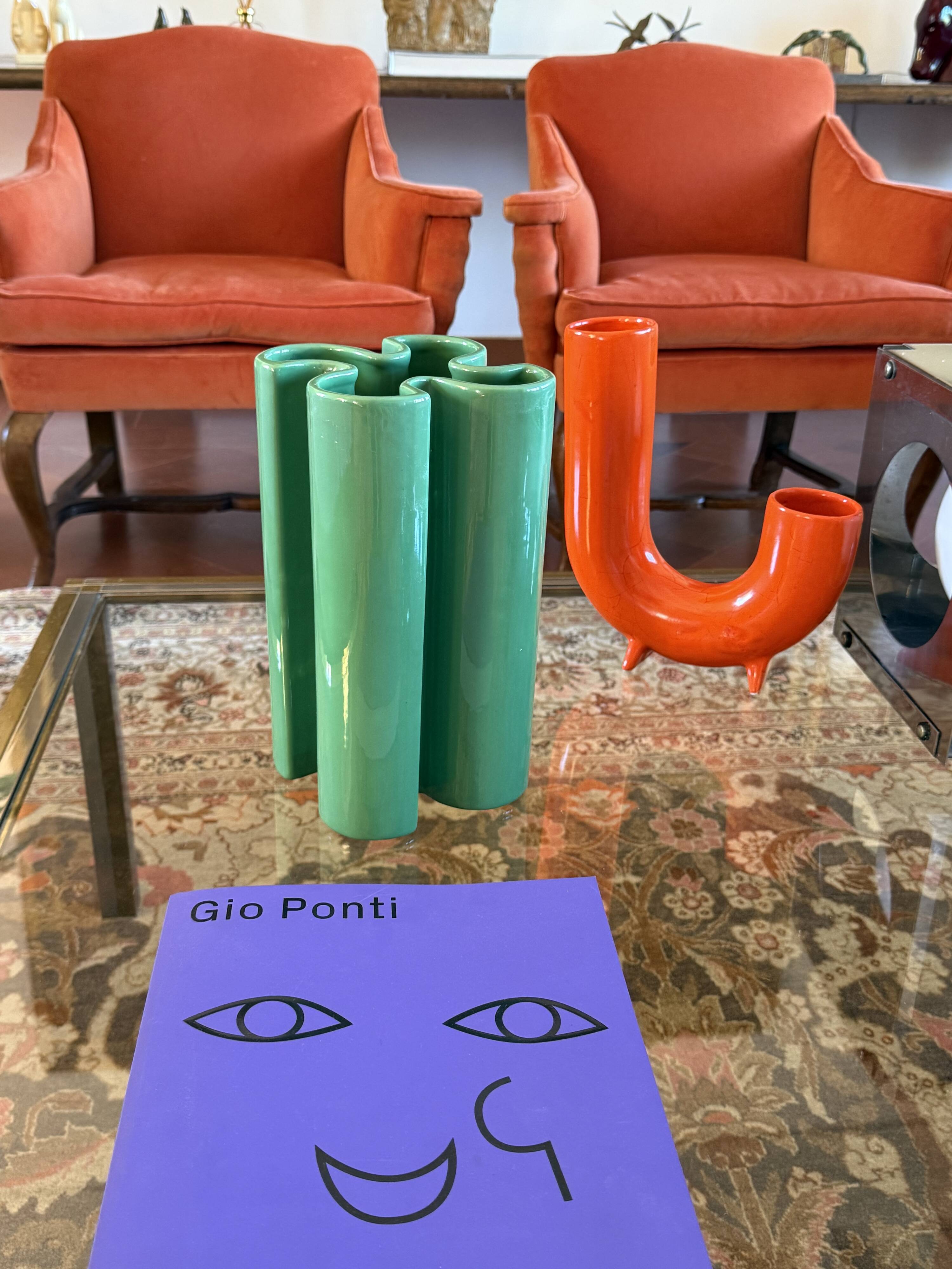 Franco Bettonica, Space age green ceramic vase, Gabbianelli Italy ca. 1970s