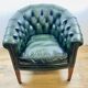 Fauteuil Chesterfield en cuir vert anglais