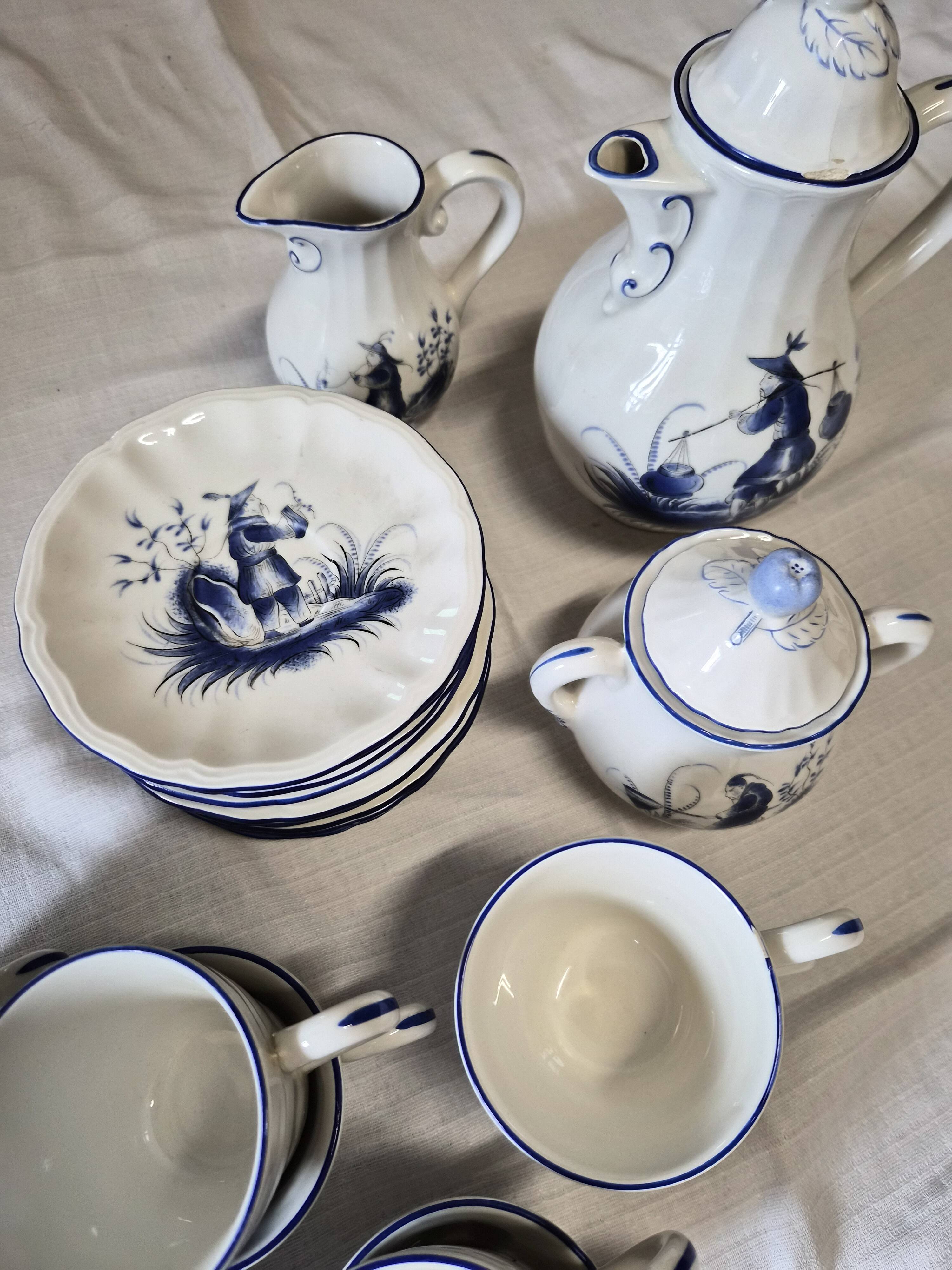 Rare Lunéville Art Deco tea set with Japonisme inspiration, 27 pieces.