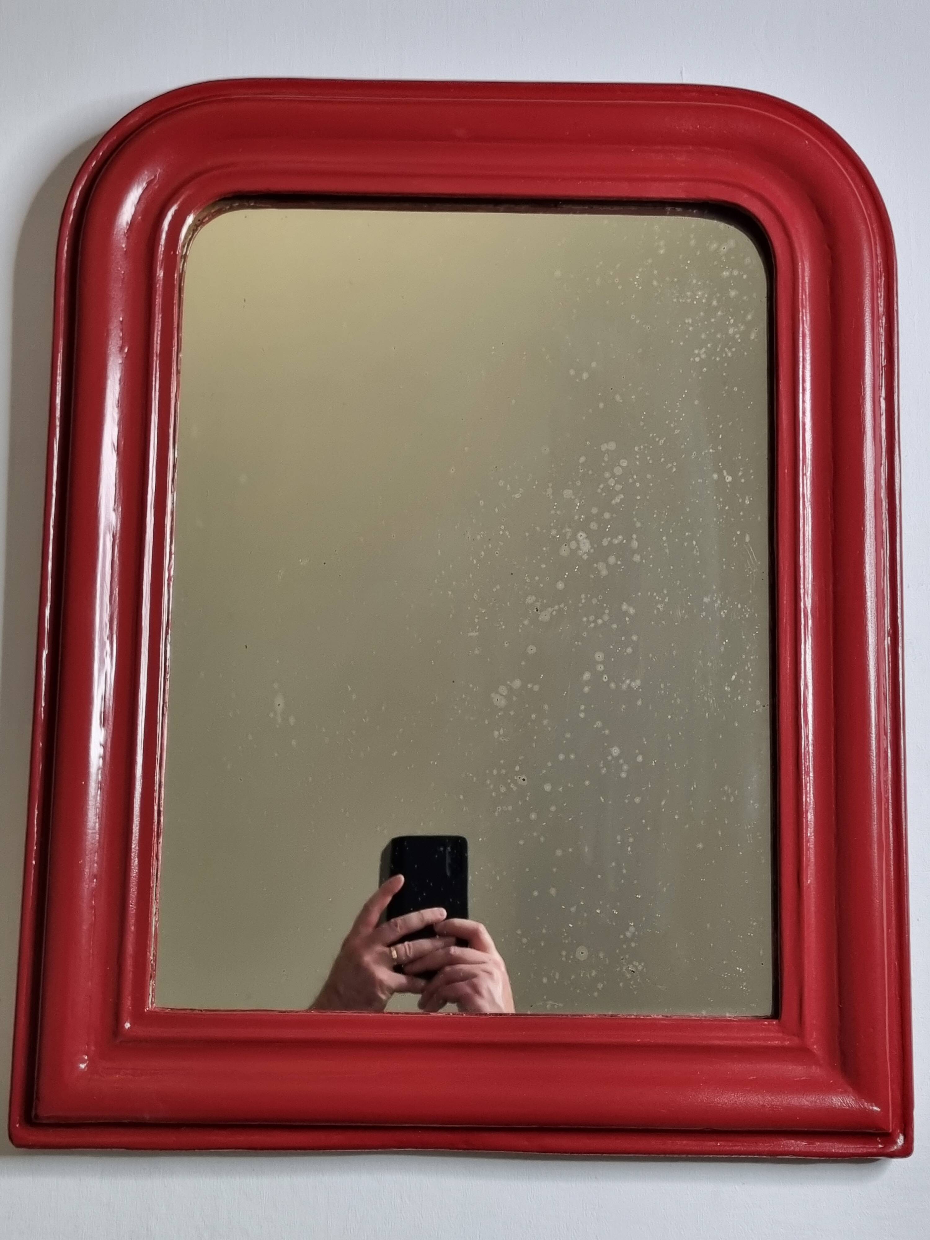 Vintage Louis Philippe style table mirror in Basque red 48 cm x 61 cm