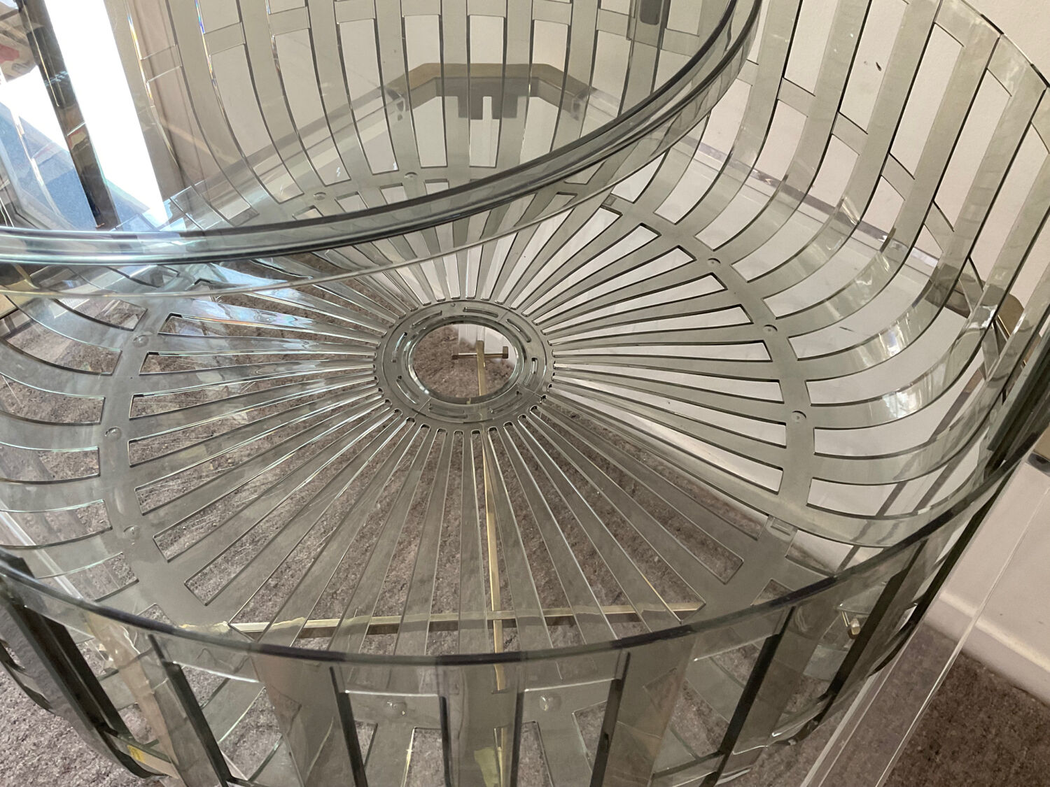 Kartell coffee table by Ronan and Erwan Bouroullec