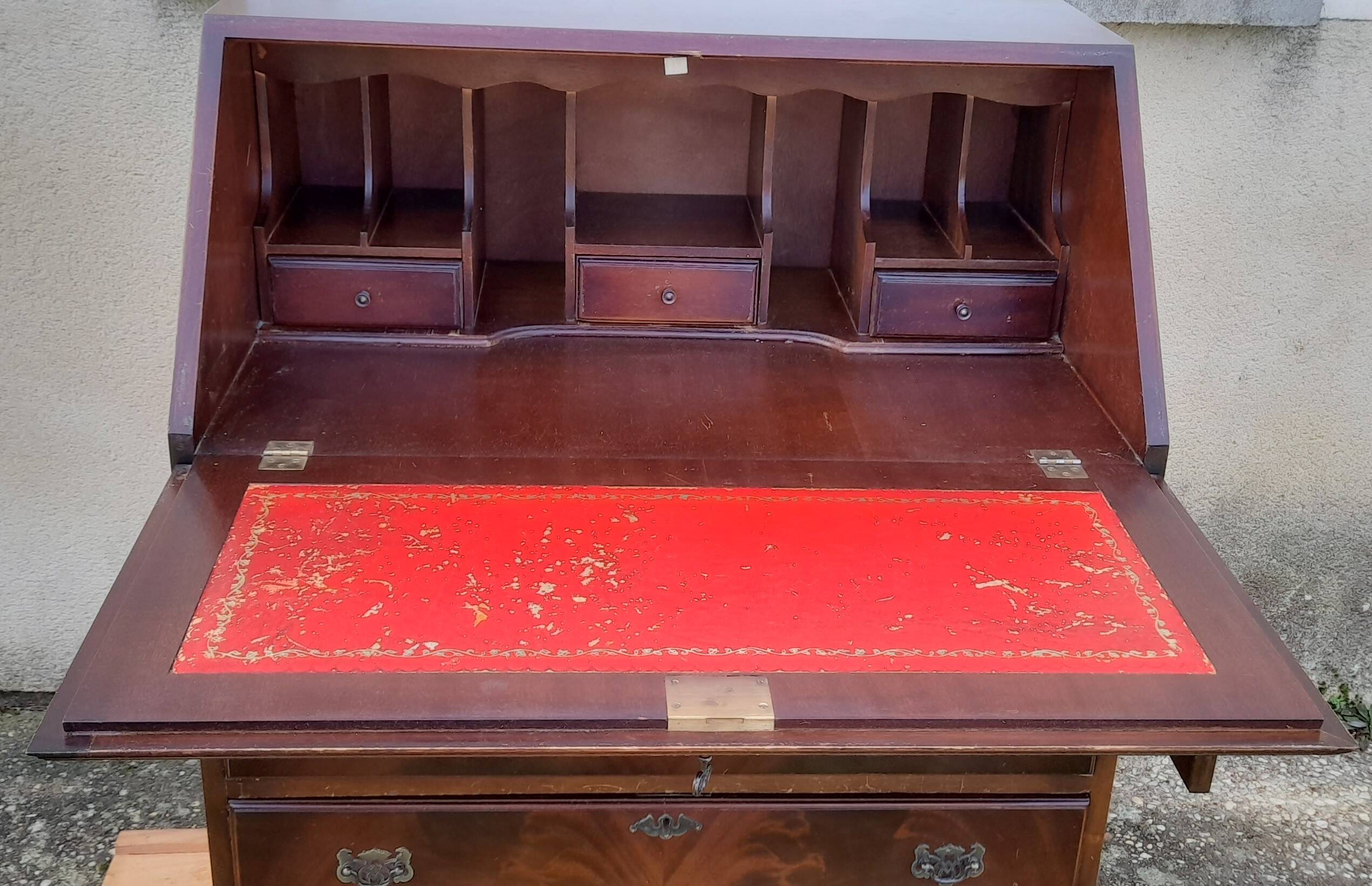 Mahogany-stained beech writing desk with keys H 106 cm