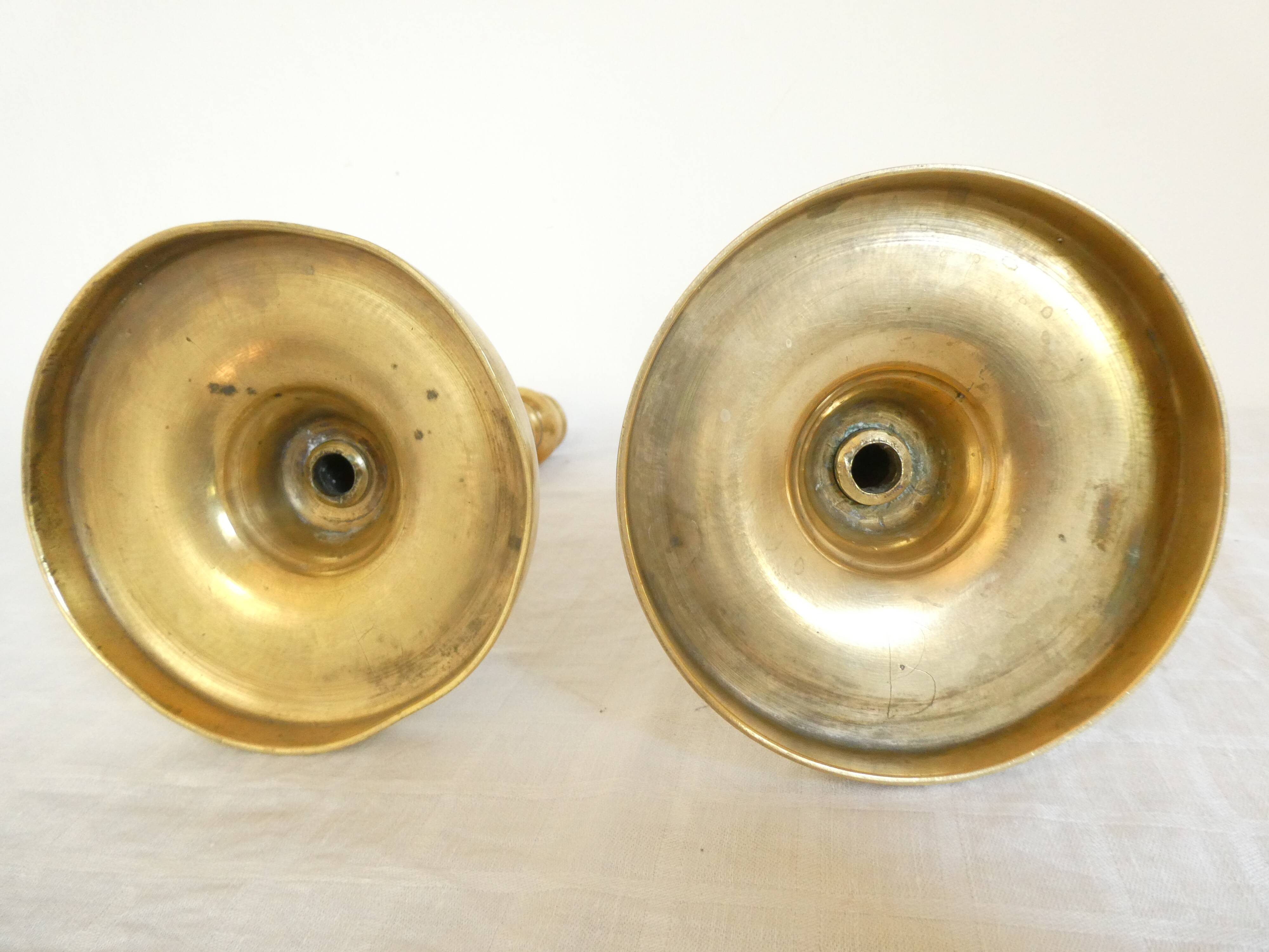 Pair of bronze candlesticks from the Restoration period, circa 1820