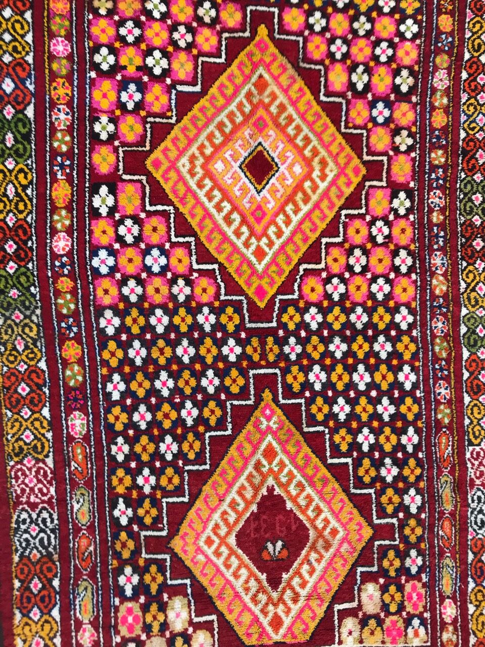 Moroccan Berber rug handmade 193x305cm