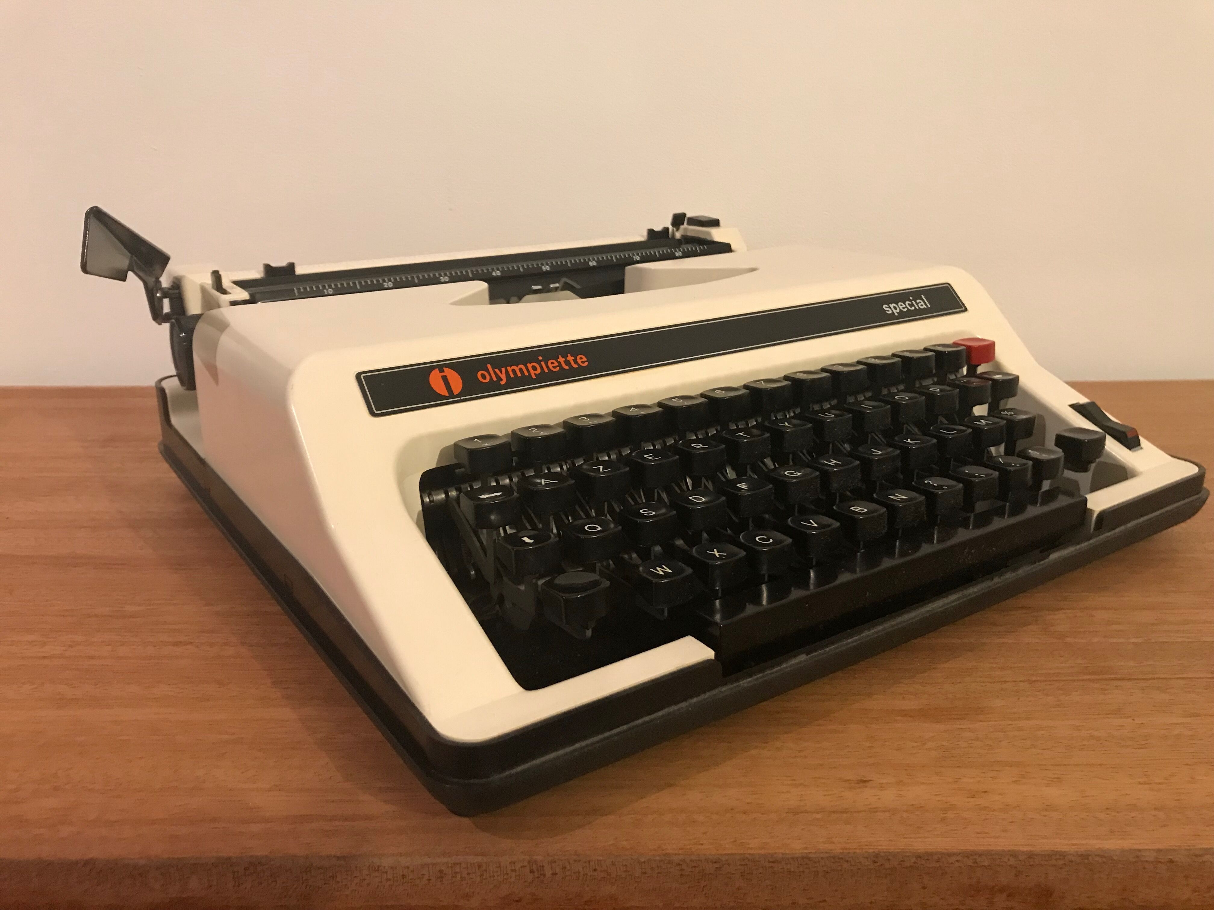 Typewriter olympiette