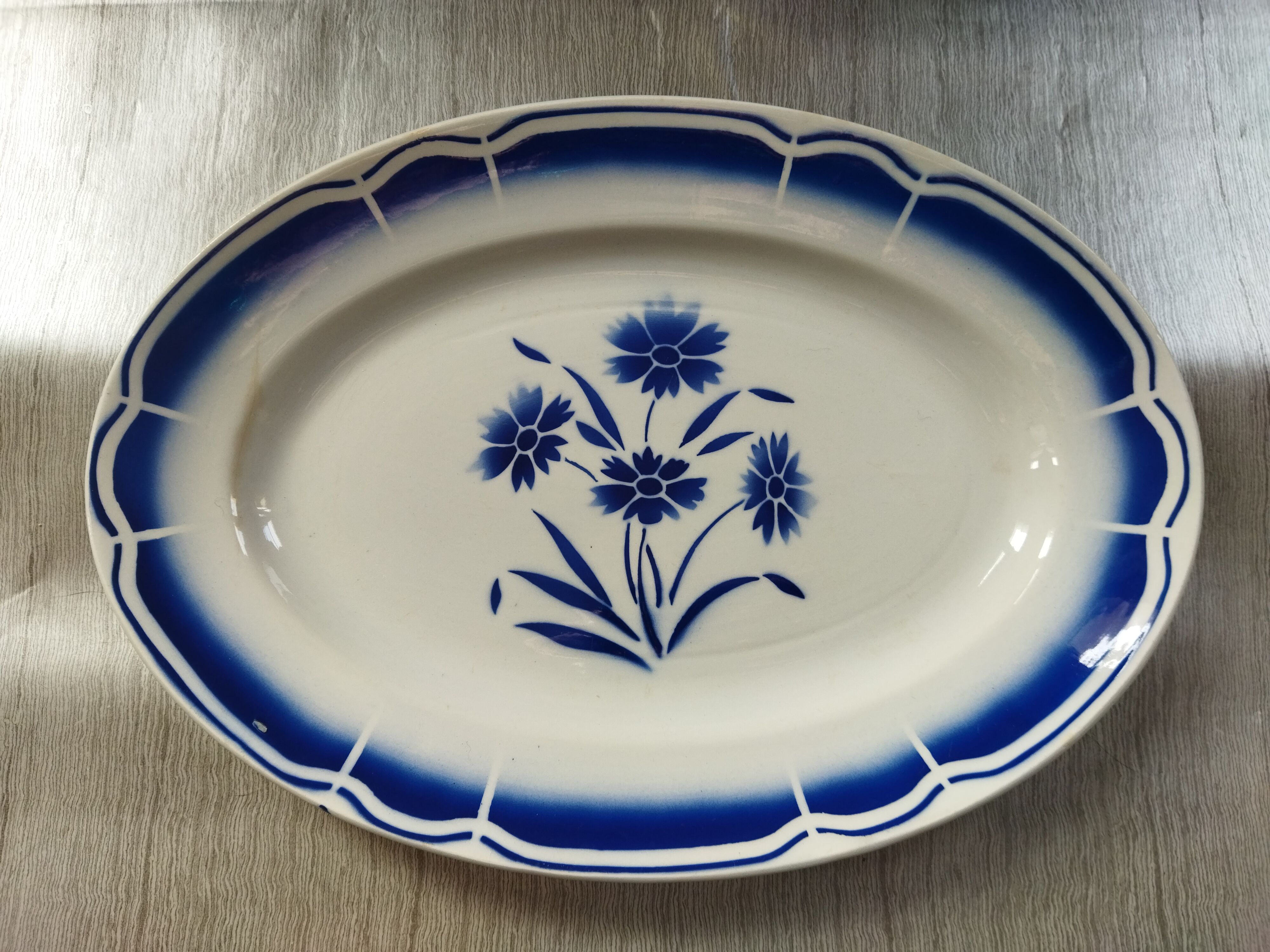 Plat en faïence Fénal Badonviller