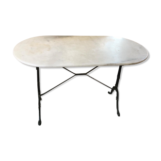 Table de bistrot en marbre
