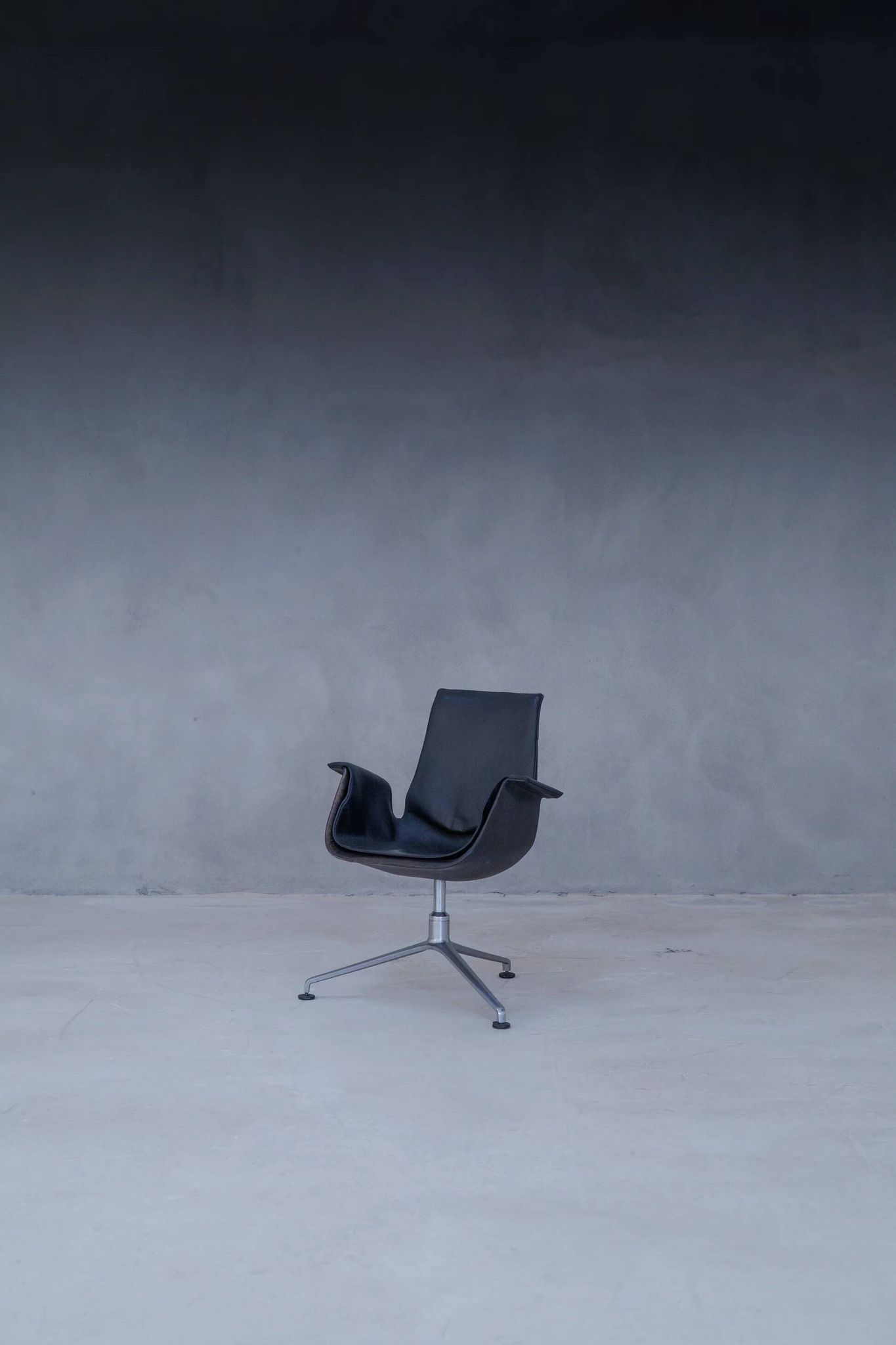 FK 6726 “Tulip” swivel chair by Preben Fabricius & Jørgen Kastholm, Denmark, 1960s