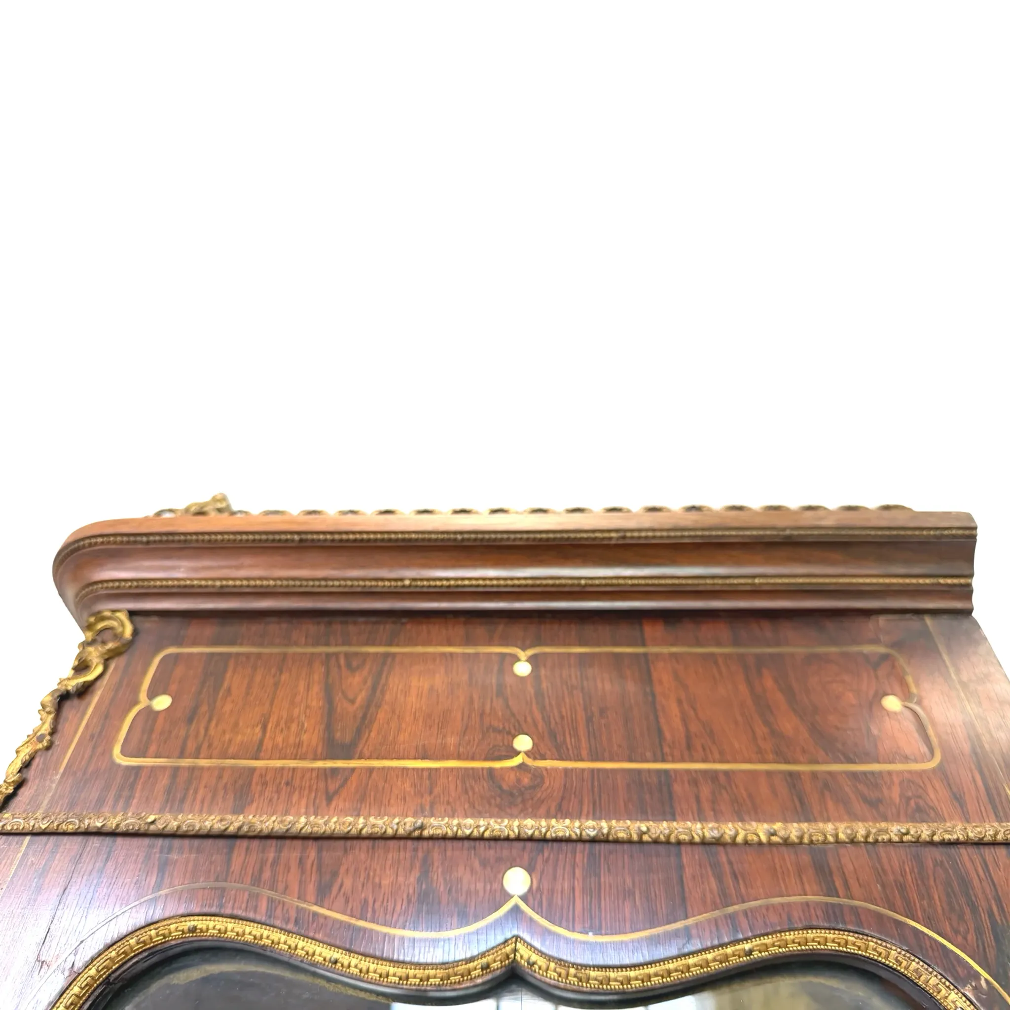 Elegant antique display cabinet, dating to 19th century