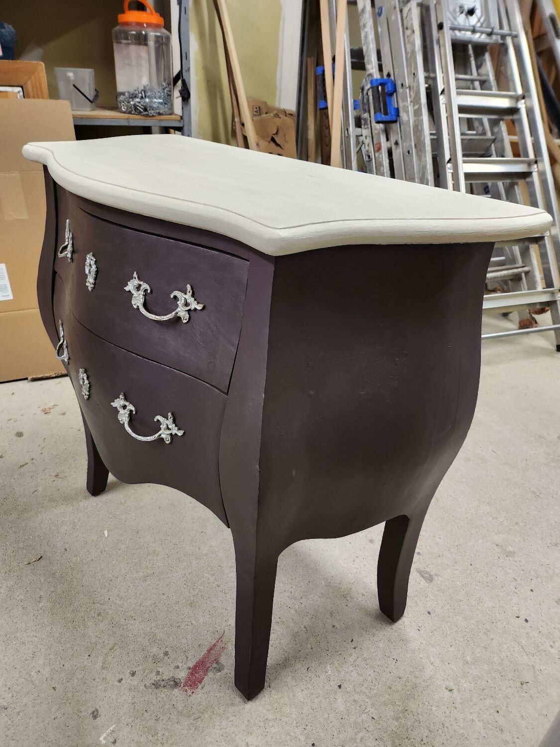 Louis XV style chest of drawers