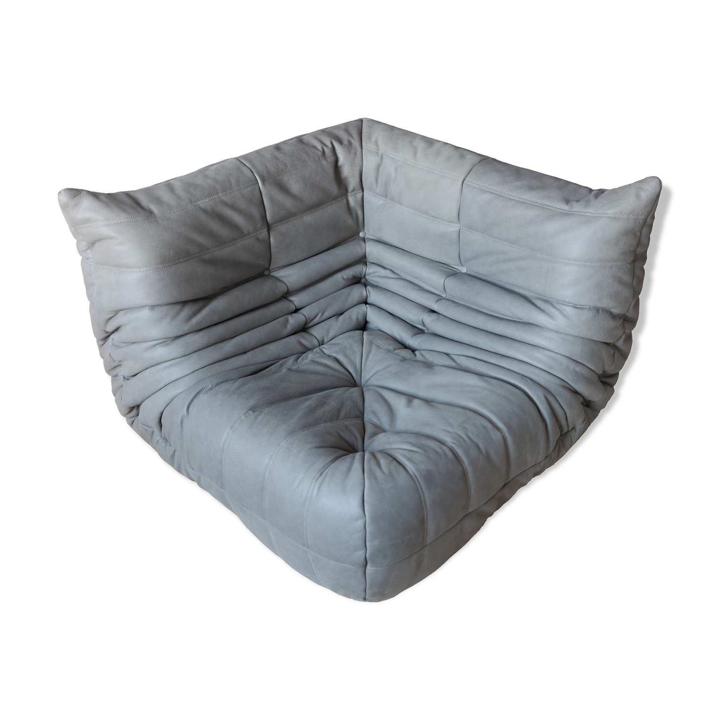 Togo corner chair model designed by Michel Ducaroy 1973