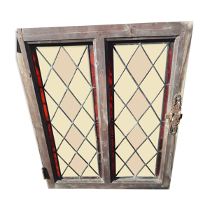 Chassis vitre a meneau