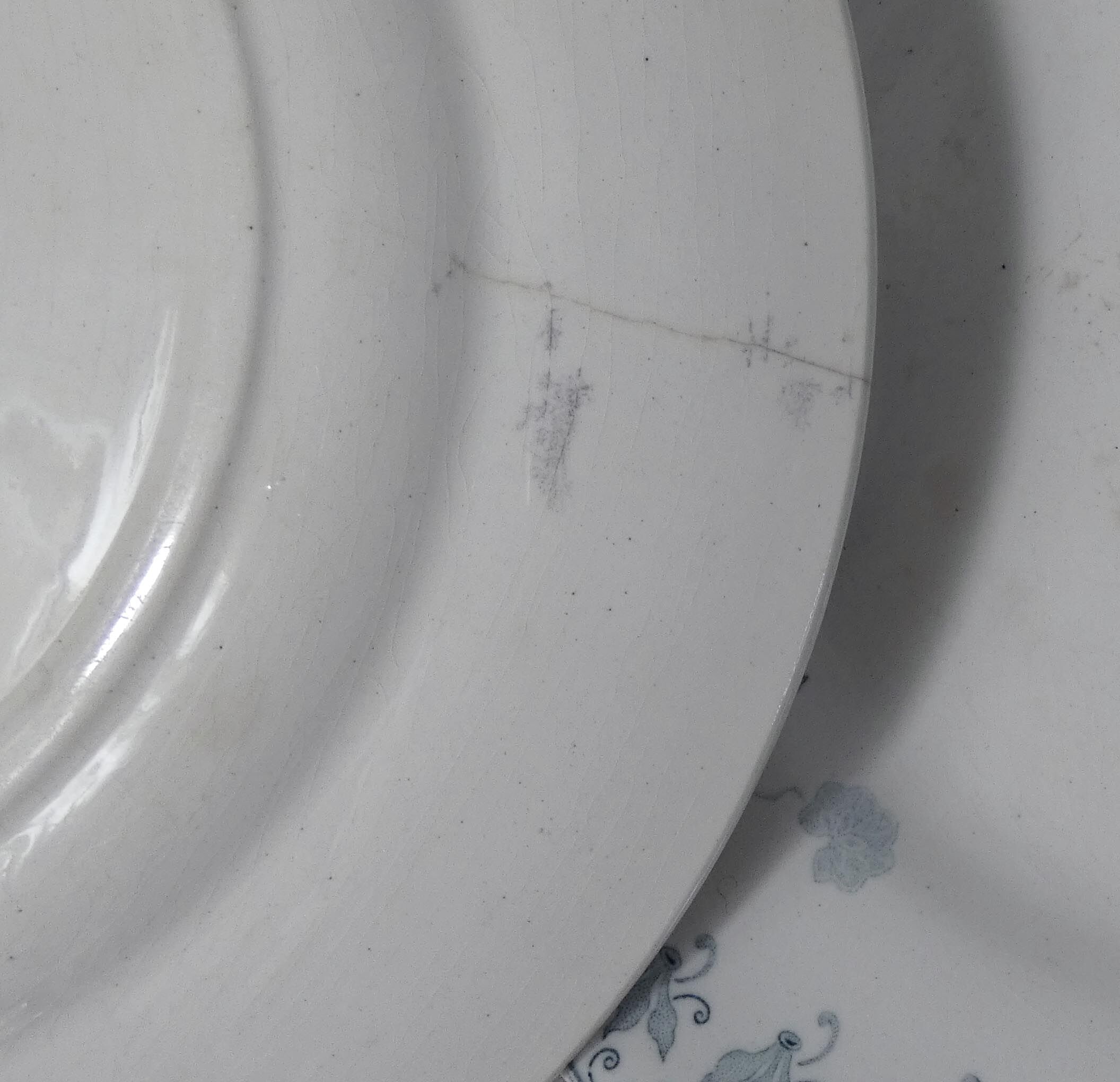 Iron earth 6 flat plates cyclamen