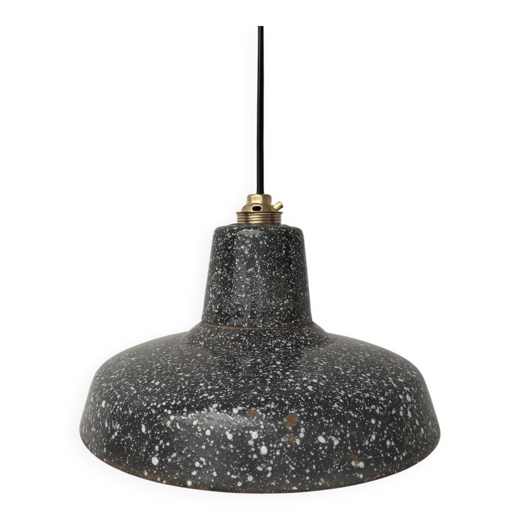 Enamelled sheet suspension