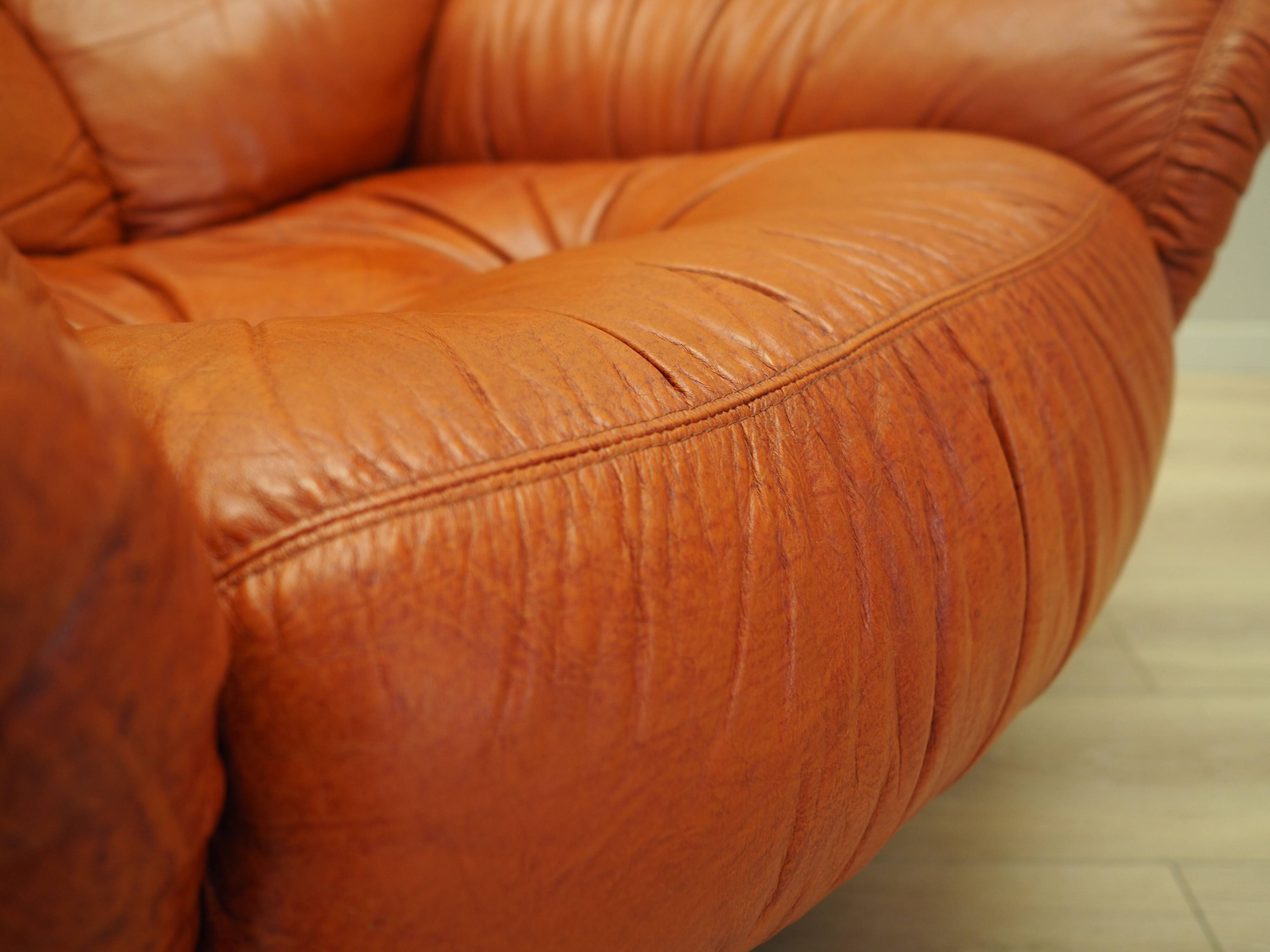 Lounge chair, Italian design, 1970s, manufacturer: PelleRossi