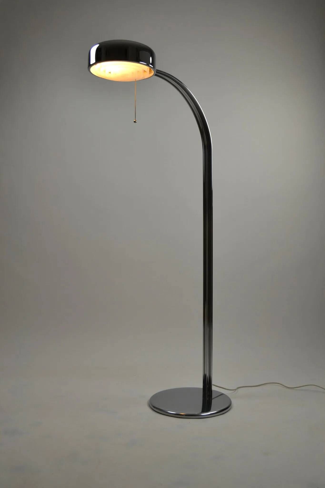 Floor Lamp Model 8010 “Arcade” by Richard Carruthers for Ateljé Lyktan, Sweden, 1970s