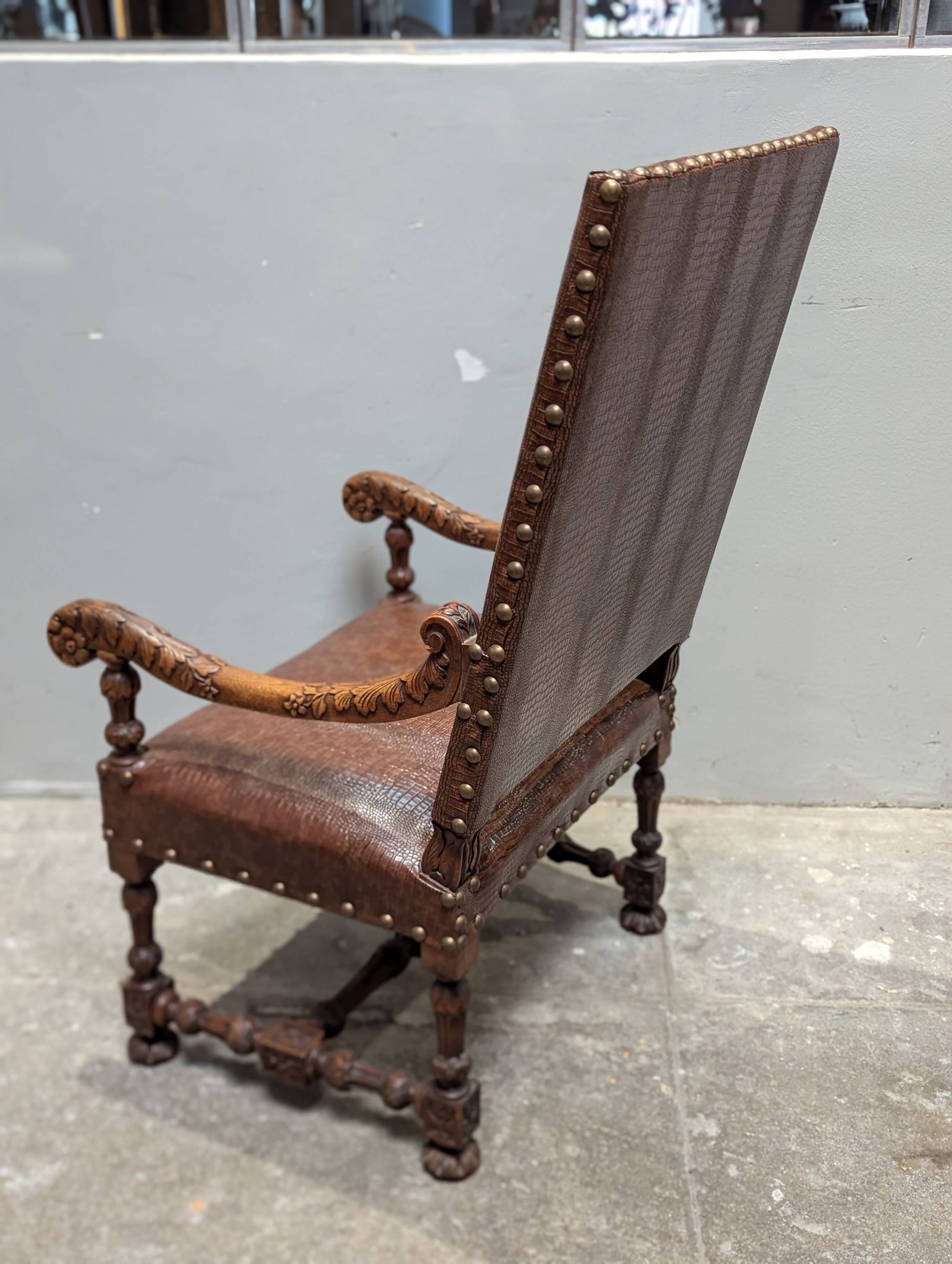 Paire de fauteuils louis XIII 19ieme