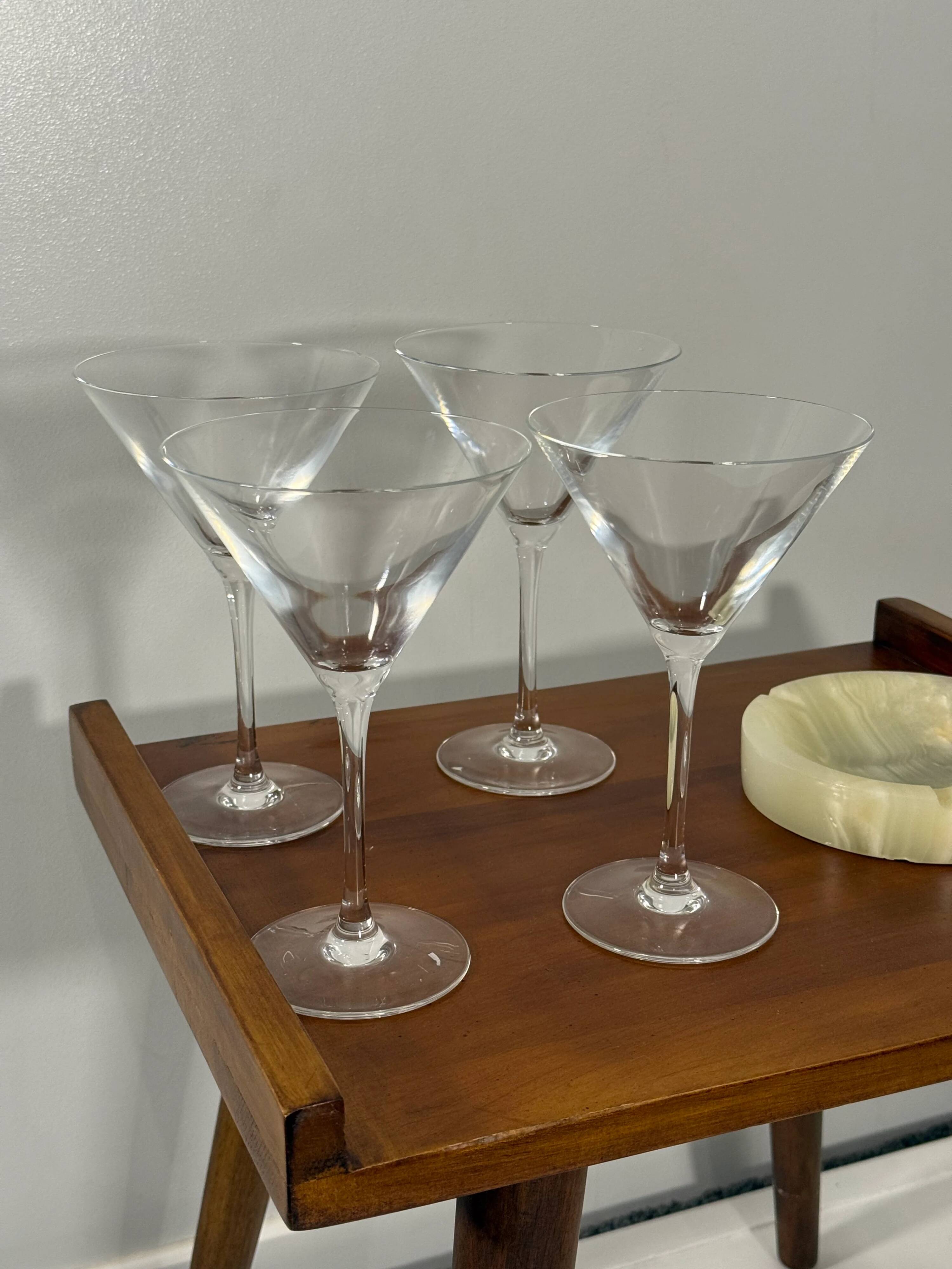 Set of 4 martini glasses