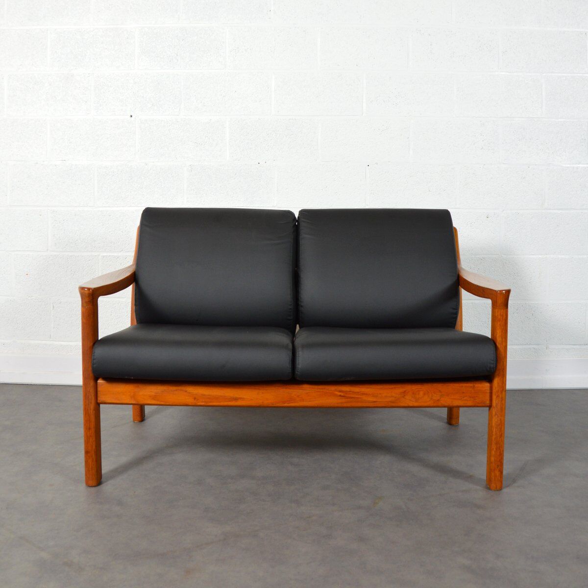 Sofa Johannes Andersen Denmark 1960