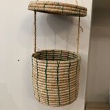Wicker basket to hang