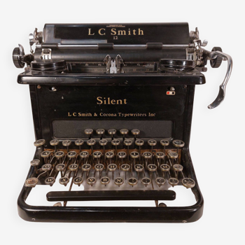 Machine à écrire mécanique L.C. SMITH des années 20/30 - Import USA