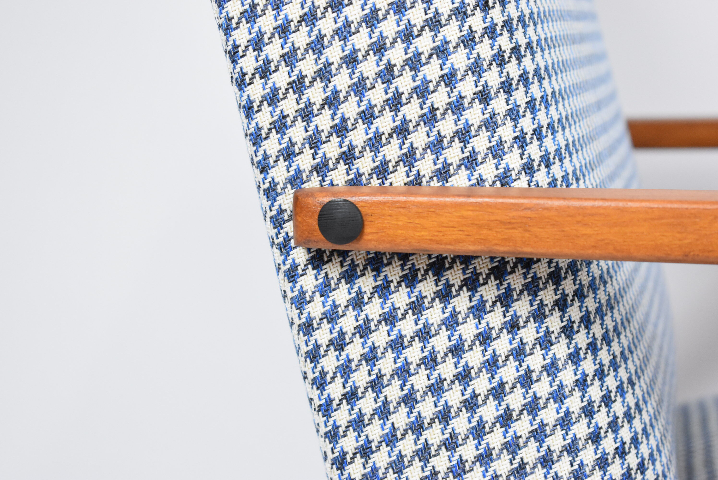 Vintage original armchair 60s, VAR edition, fully restored, poule fabric, stylish