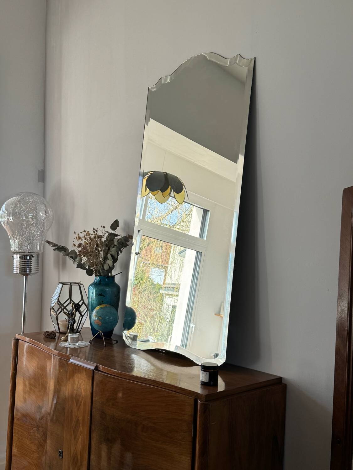 NM beveled mirror