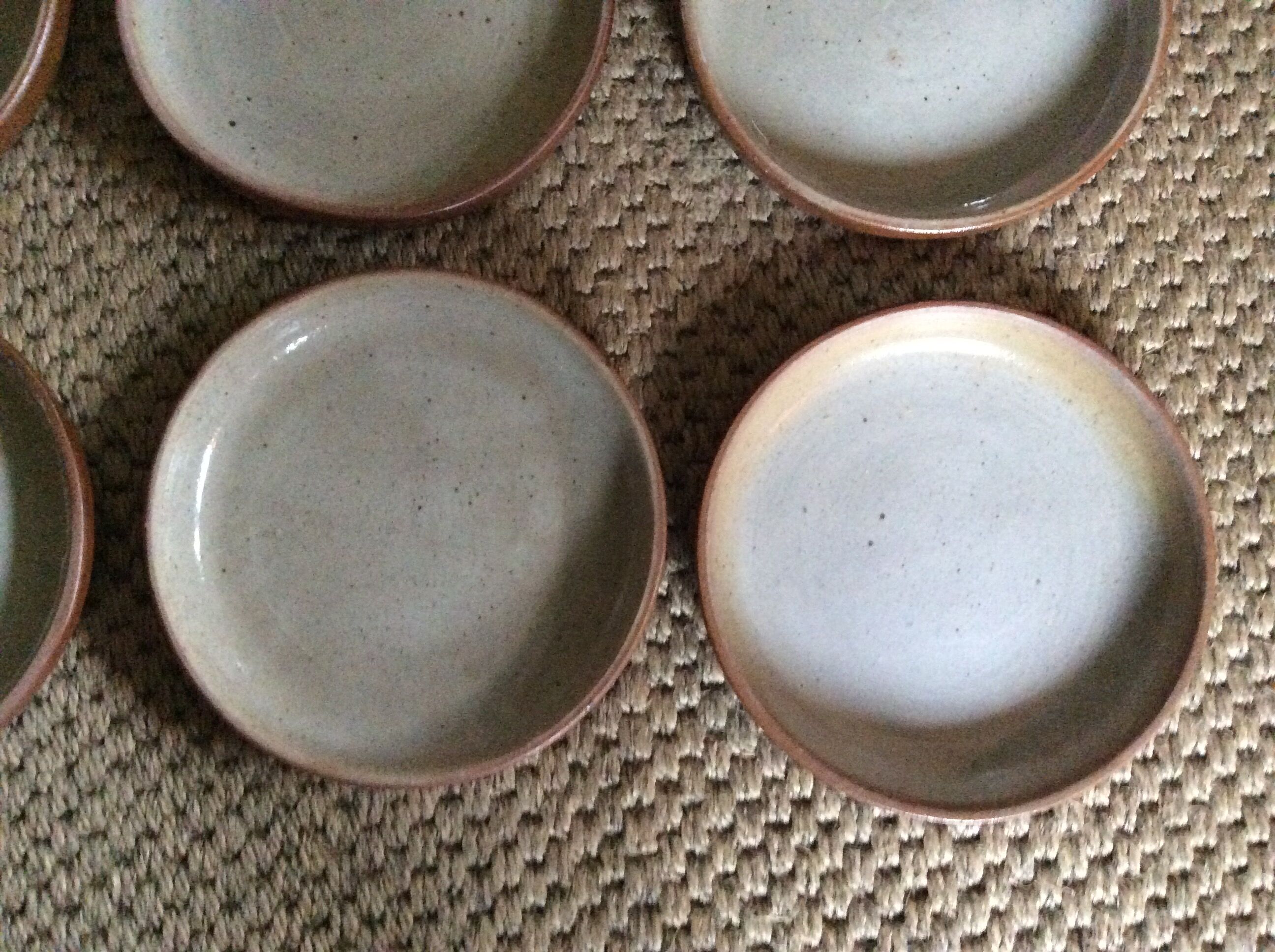 Series of 8 stoneware dessert plates